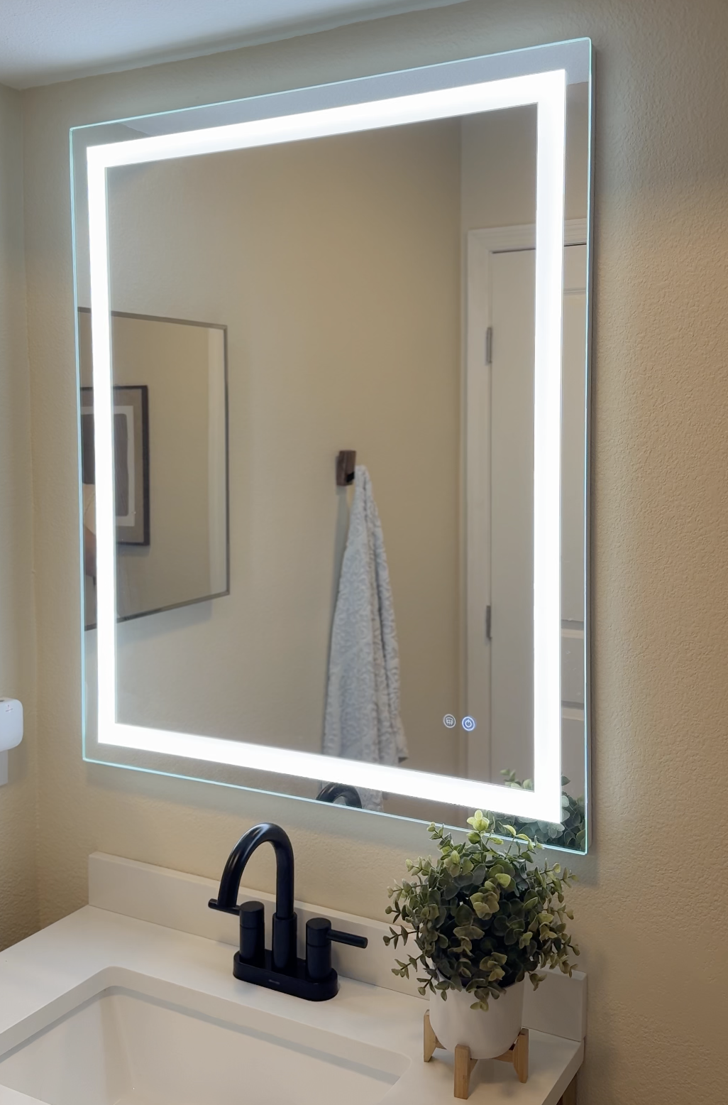 mirror-light