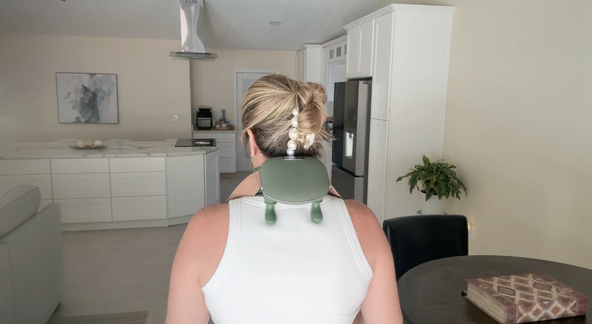 A viral shiatsu neck massager with heat